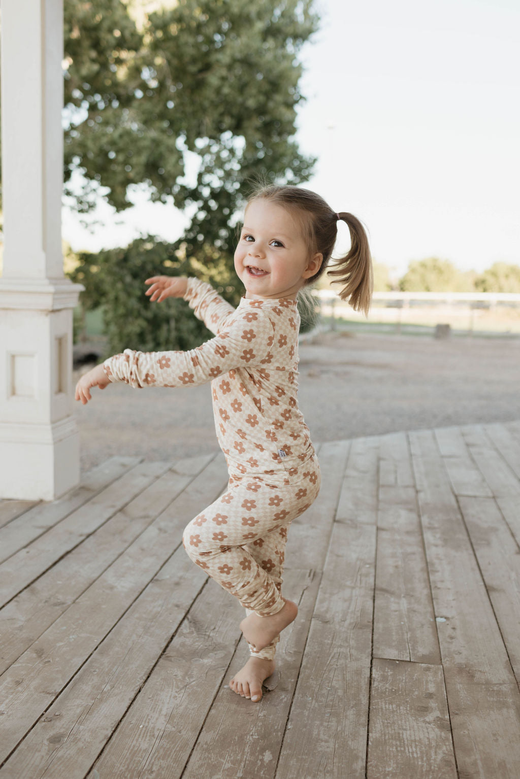 Wavy Daisy Checkerboard Sleepy Set