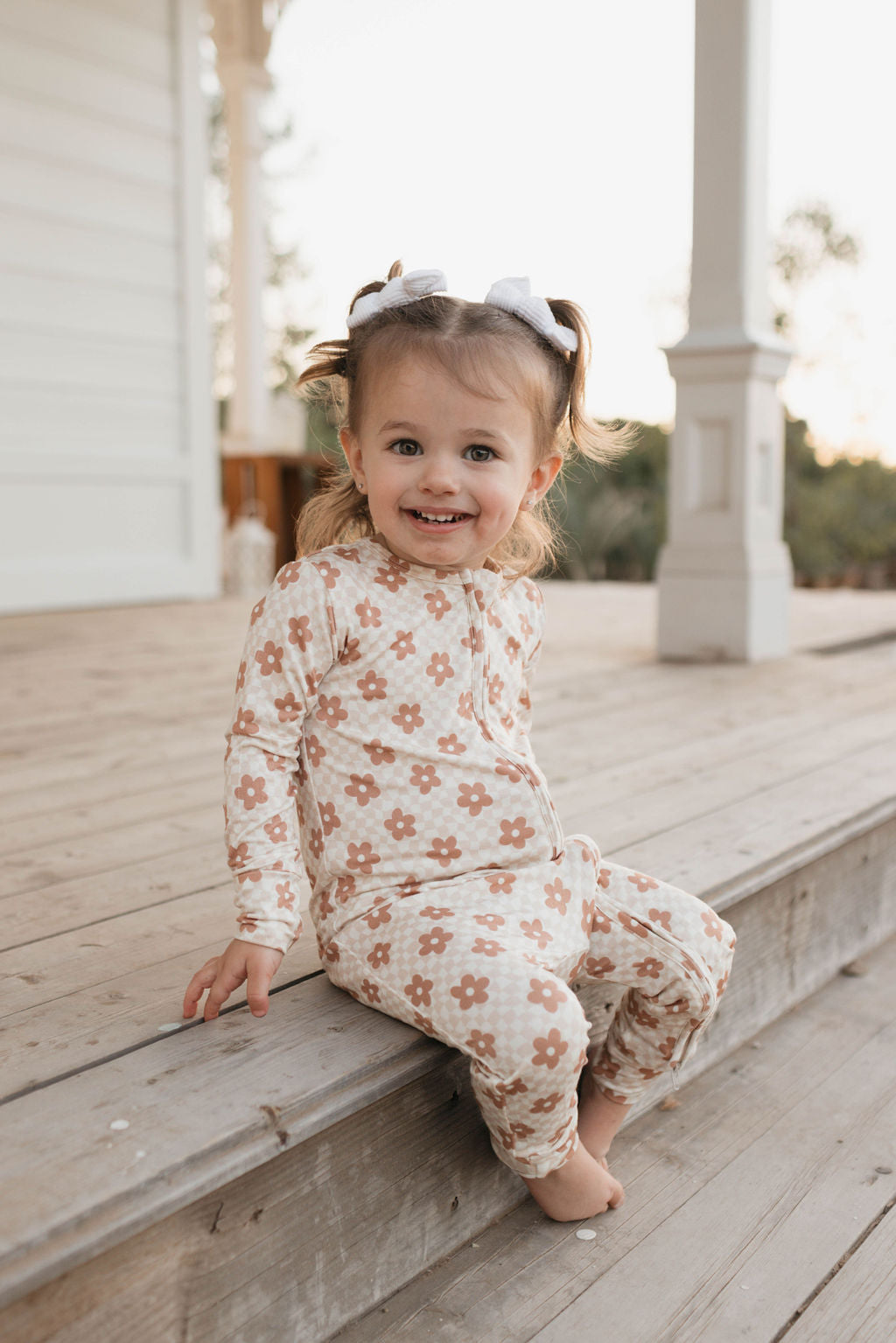 Wavy Daisy Checkerboard Romper